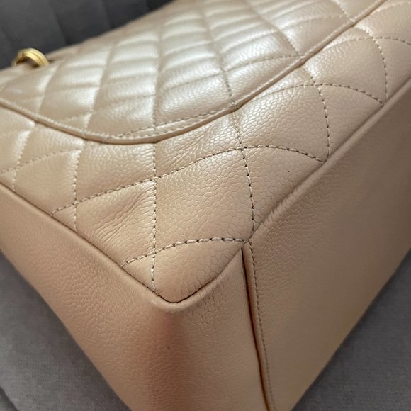 Chanel GST (Grand Shopping Tote) - Picture 2 of 10